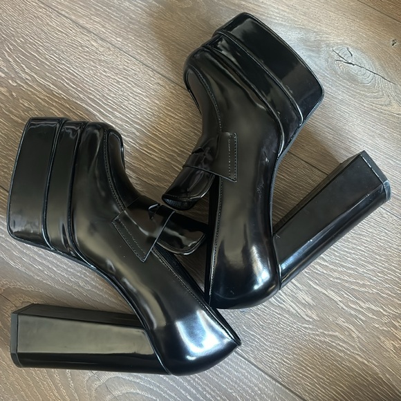 ❌SOLD Black Jeffrey Campbell Patent Loafers Platforms 8 - Picture 5 of 9